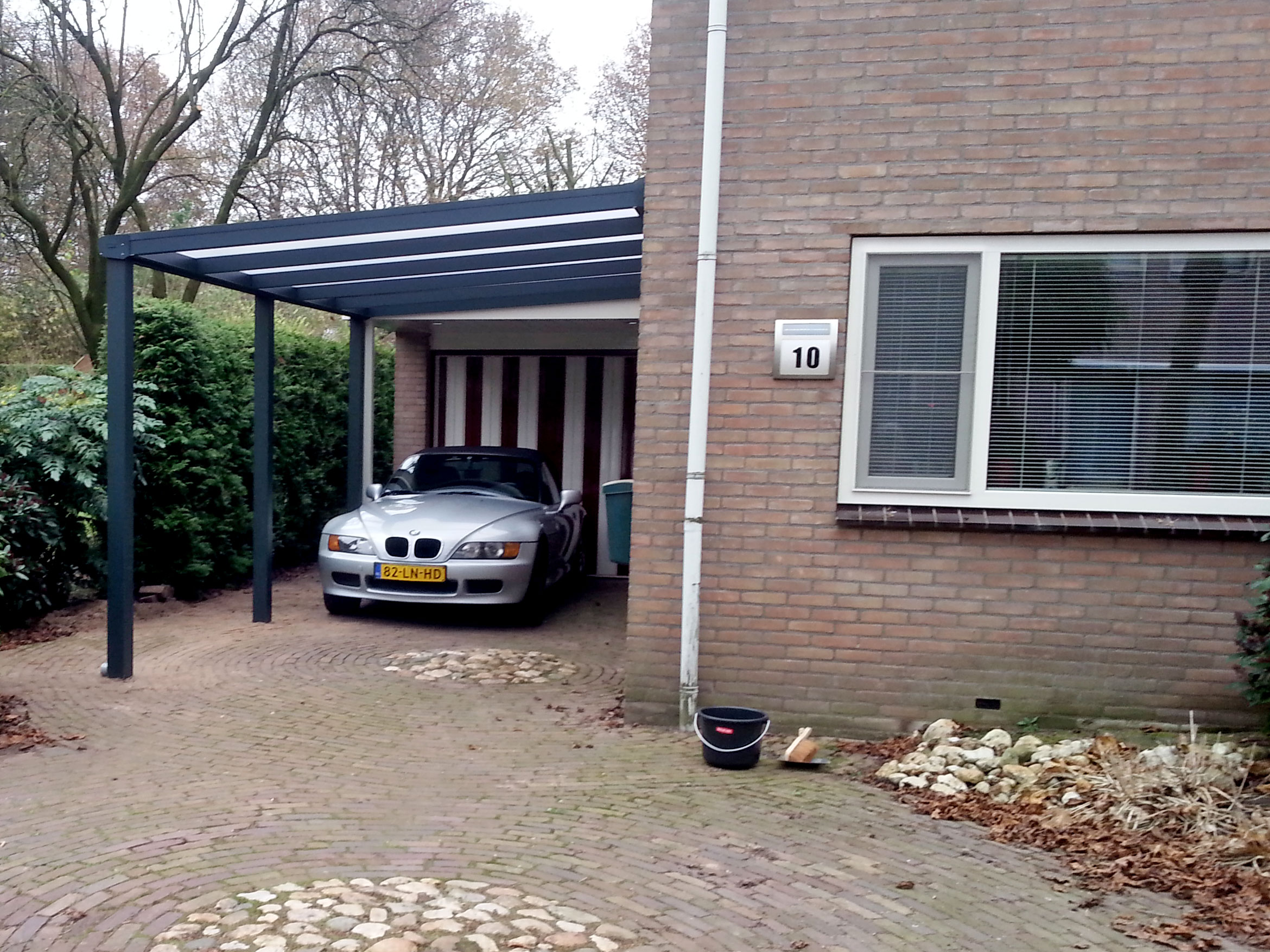 zonwering-lochem-terrasoverkapping-carport-voor-auto-01